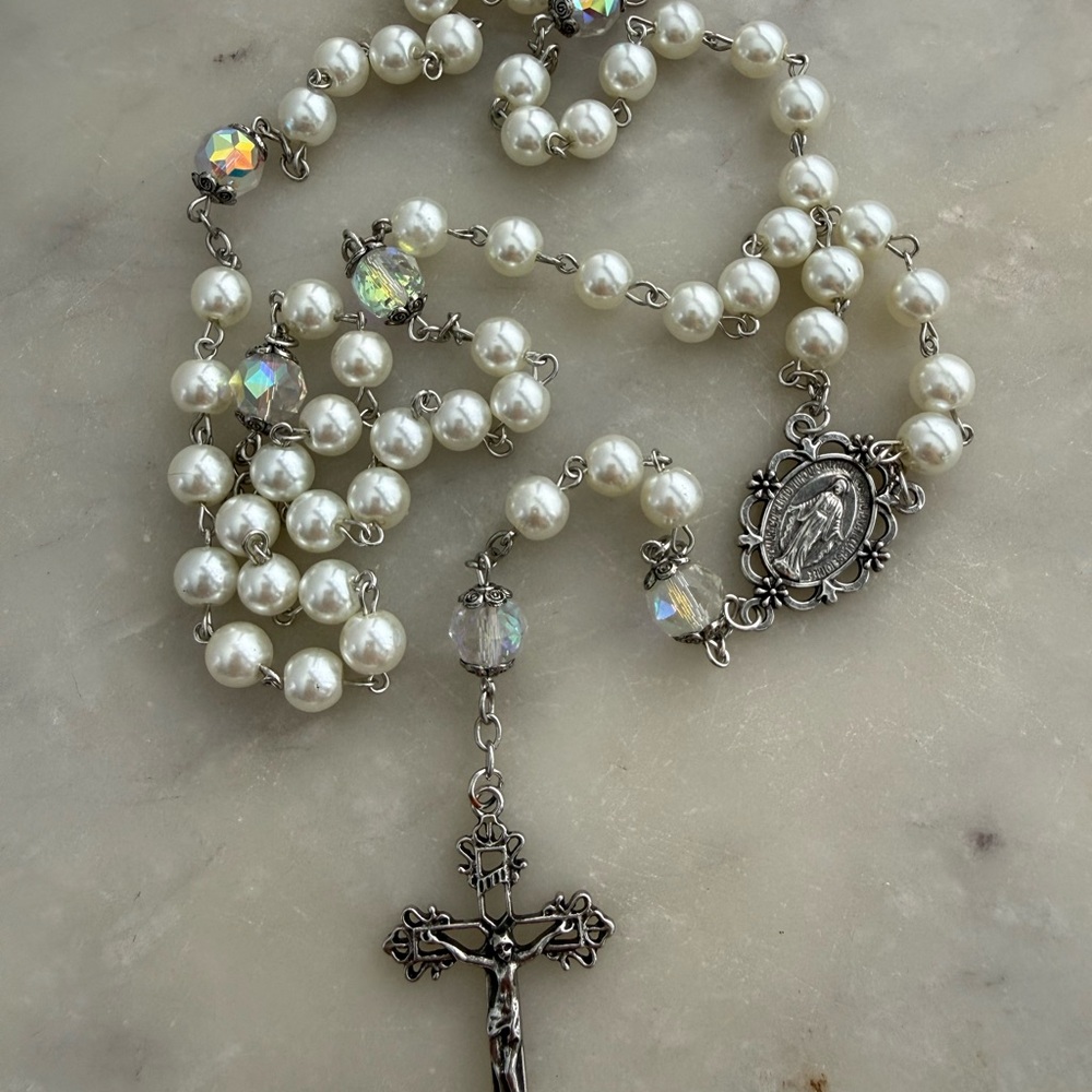 Elegant Faux Pearls and Crystal Rosary Necklace